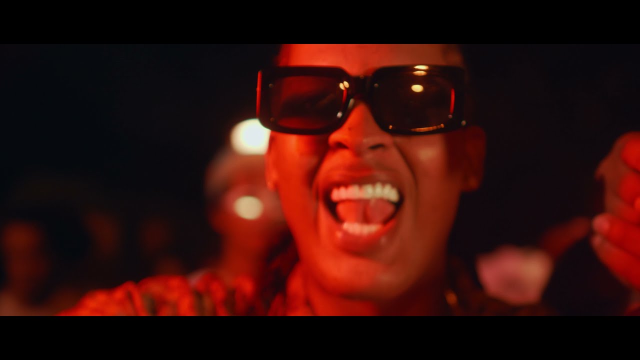Chocoleyrol X Quimico Ultra Mega - CARNAL (Video Oficial)