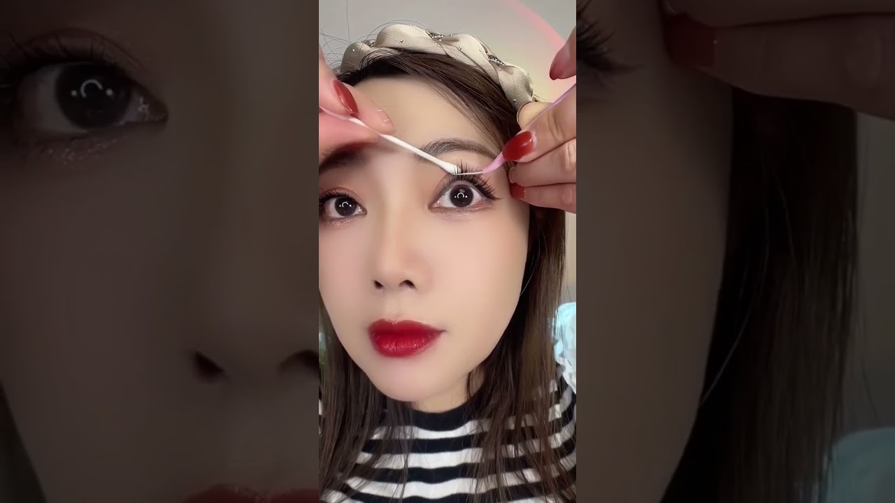 eyeliner makeup tutorial for beginners/Best Makeup Transformations
