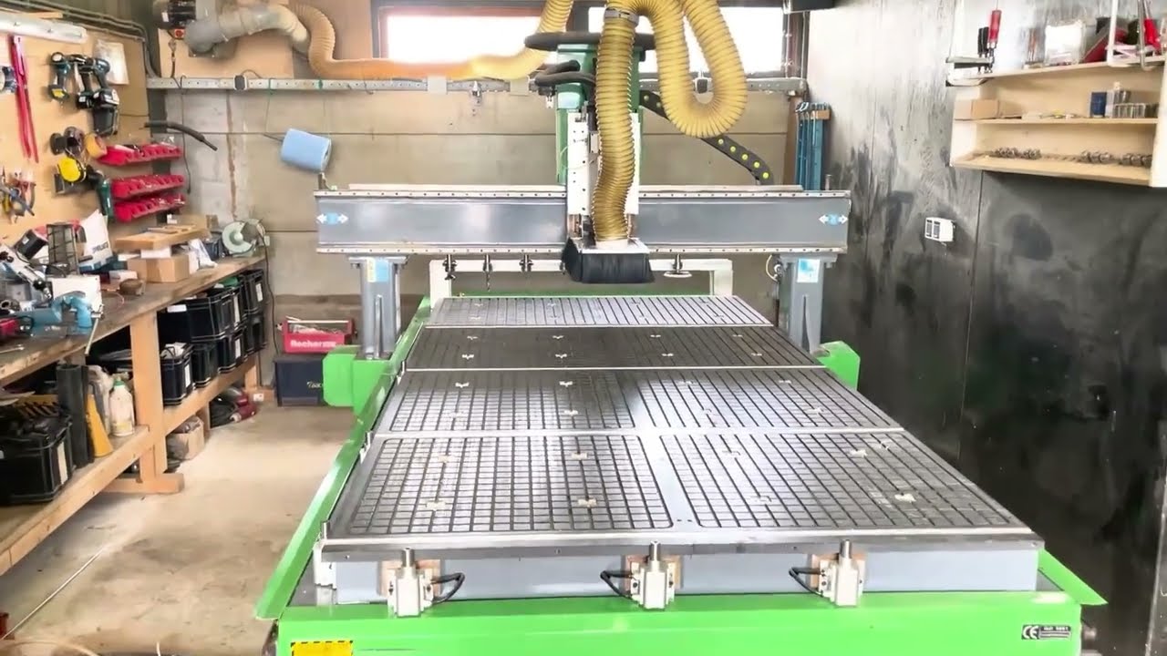 CNC Freesmachine Portaalfrees met vacuumpomp + toolchanger Te koop