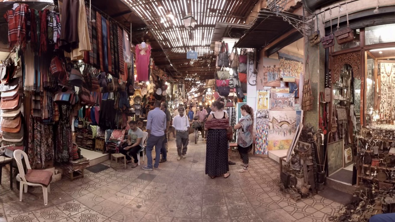 360 video: Marrakech Souk, Marrakesh, Morocco