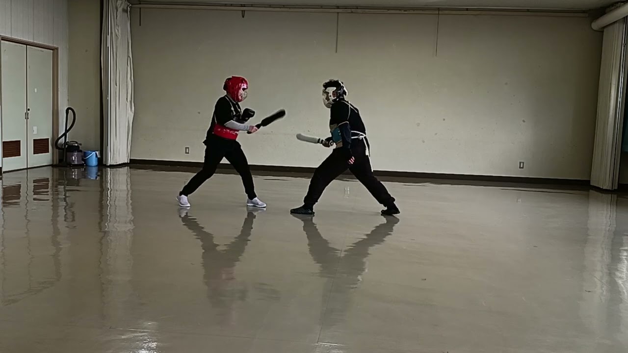 Cさんとの棒拳練習です。（拳法＋棒）　棒拳教室木曜クラス