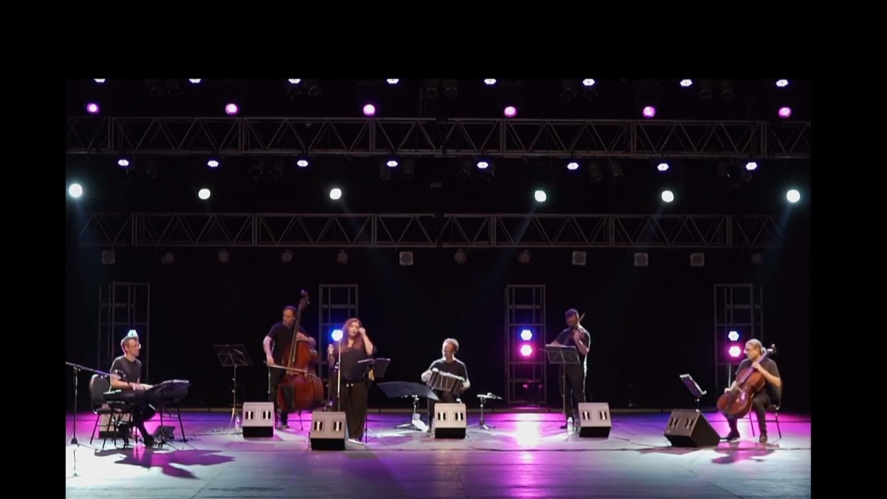 Chiquilin de Bachín (Astor Piazzolla - Horacio Ferrer) Viviana Scarlassa & Quinteto La Grela