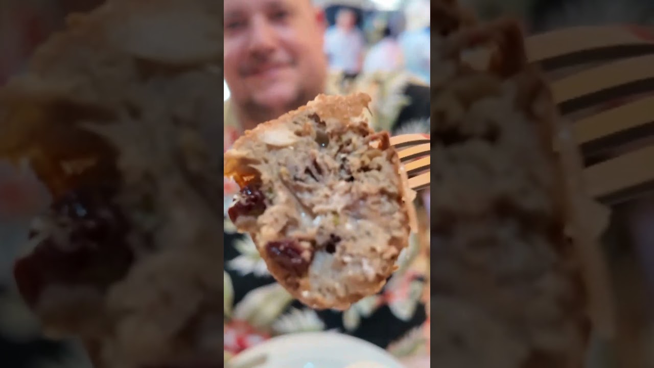 Zmielili cała rybę i dodali rodzynki. #jedzenie #food #streetfood #foodie #podr&oacute;że #travel #palermo