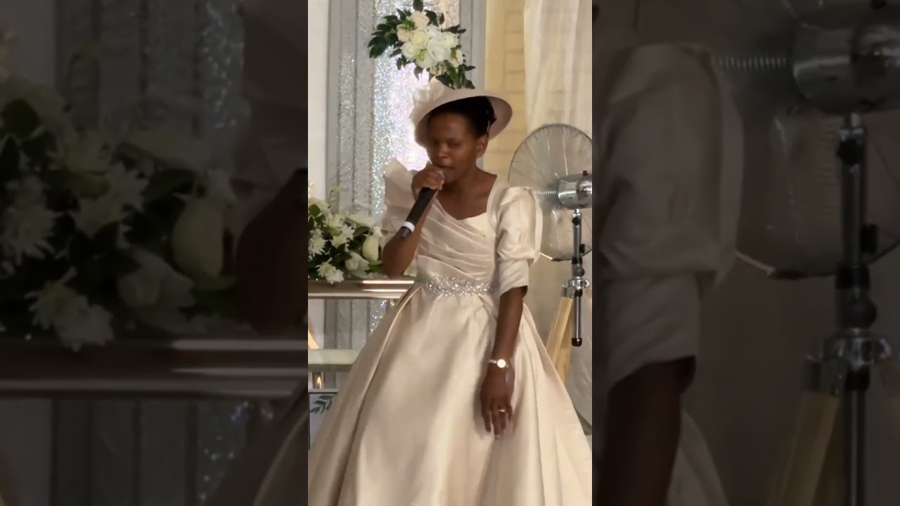 Nguwe Moya oNgcwele 🎵🎤#bride #wedding #shorts