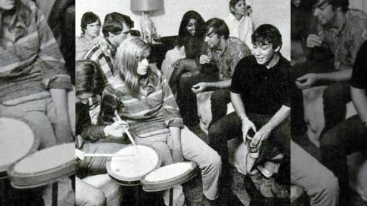 Eric Burdon - Don't Let Me Be Misunderstood (1975) HD