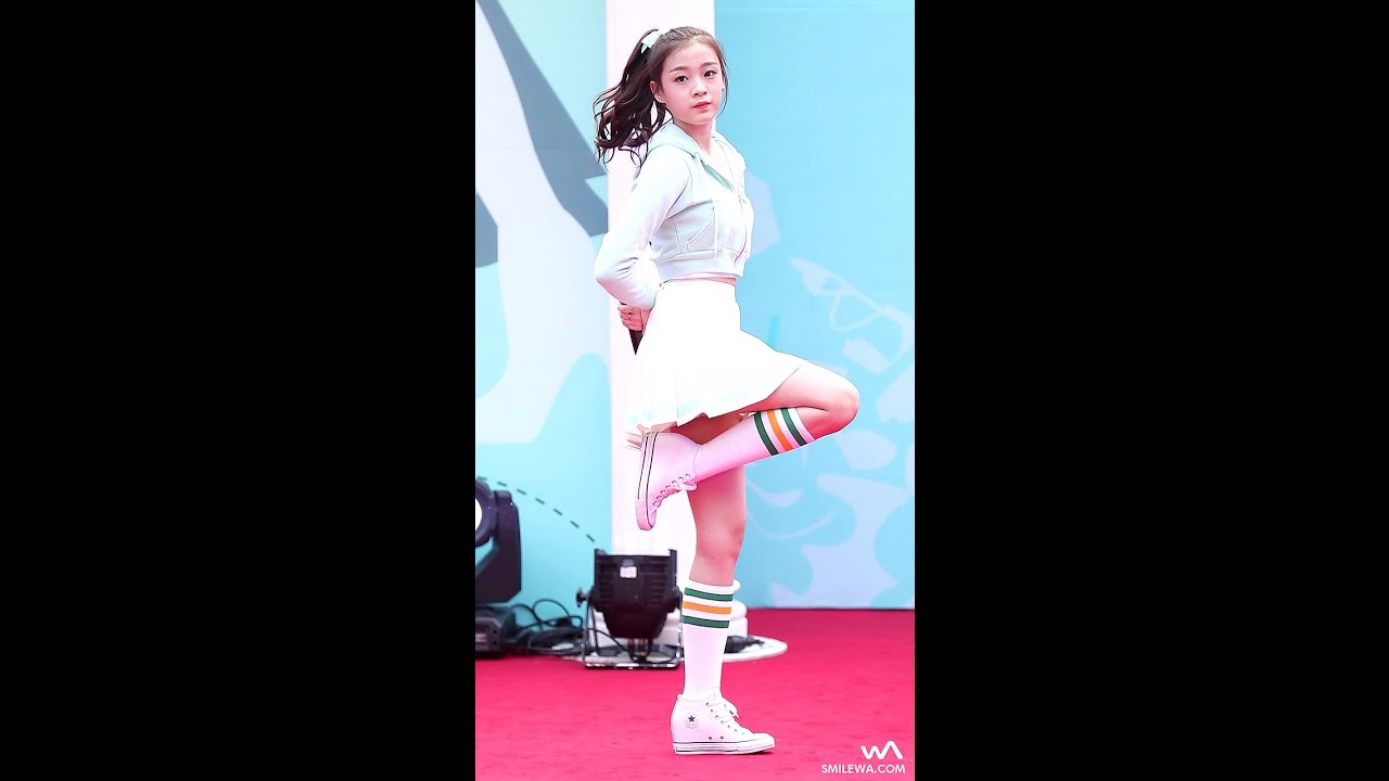 161007 에이프릴 (April) Honey (허니) 진솔 직캠 @성수동 슈슈마켓 Fancam by -wA-