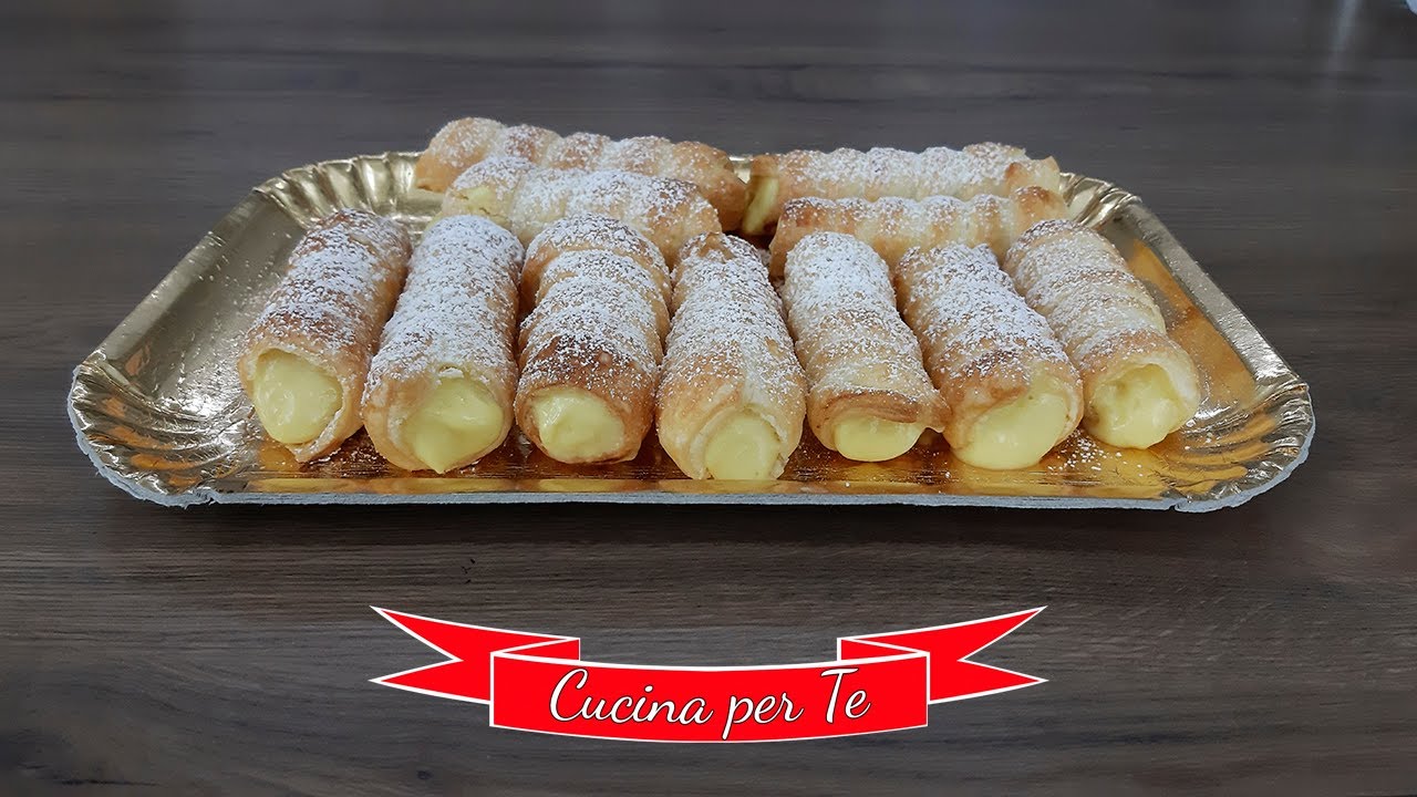 Cannoncini di pasta sfoglia - Dolci