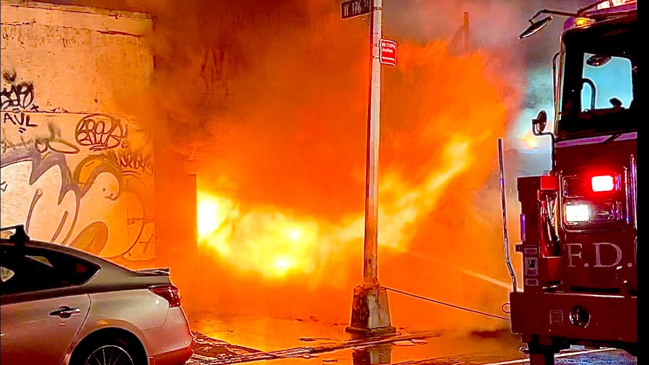 🌟SMOKE EXPLOSION 🌟 FDNY Bronx 5th Alarm Box 2962 Heavy Fire Throughout a Supermarket