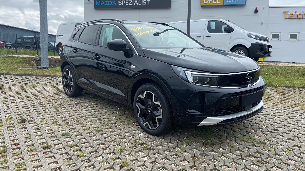 Opel Grandland Ultimate 2024 131HP Interior and Exterior Details