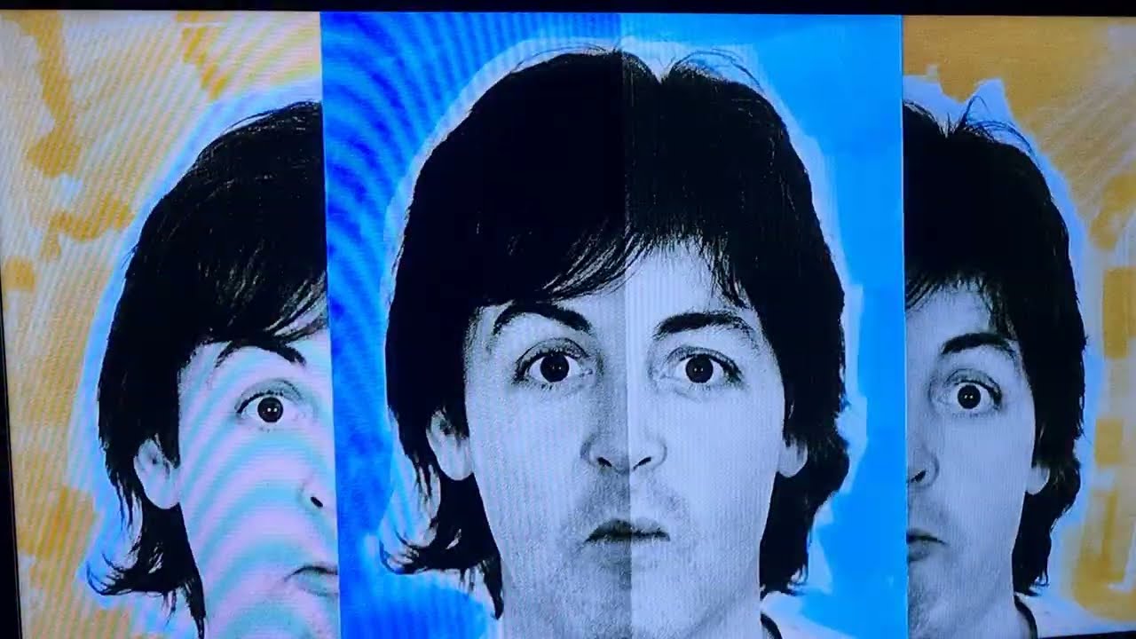 Paul McCartney 1980 Can you imagine if he had been locked up for 7 years in Japan ....
