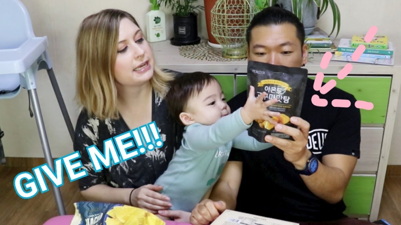 What an Australian wants VS What a Korean wants (feat EMART)