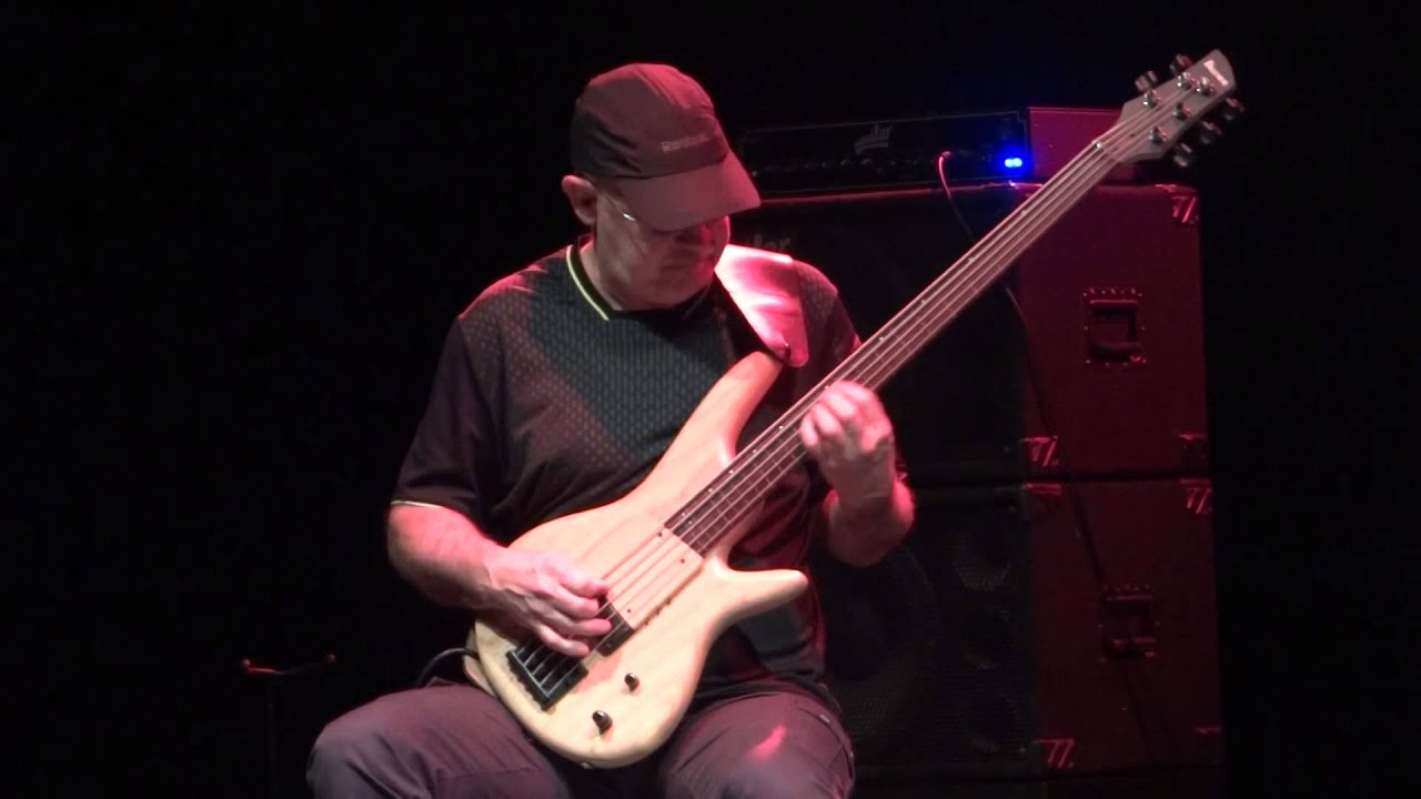 Gary Willis, Christian Galvez y Di Piazza - Masters Of Bass @ PLC pt 2/7