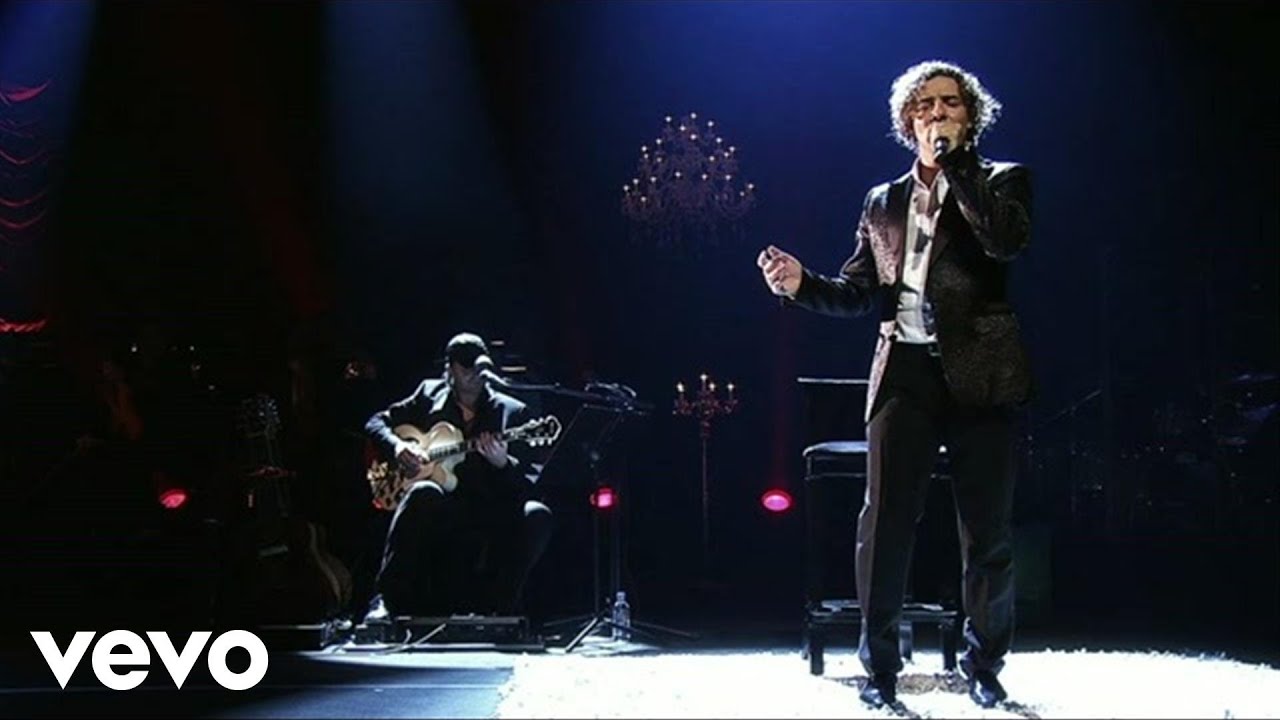 David Bisbal - Lucía - Versión Acústica / Una Noche En El Teatro Real / 2011