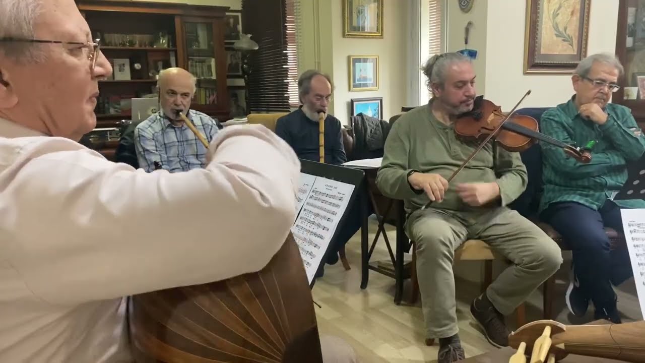 Acemaşiran faslından; Bir teselli beklerim, Zehrolsa bile, Bu hal zuhur etmesin, Kime halim diyeyim.