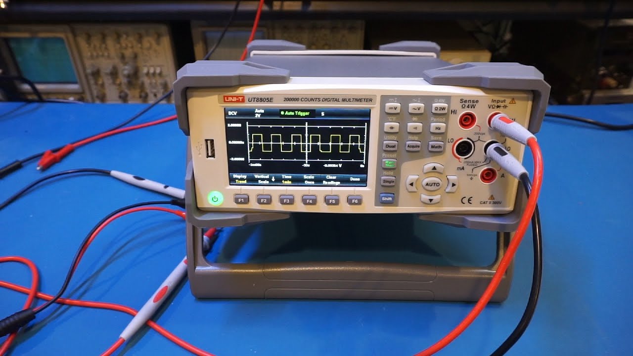 Обзор настольного мультиметра UNI-T UT8805E с разрешением 5 ½