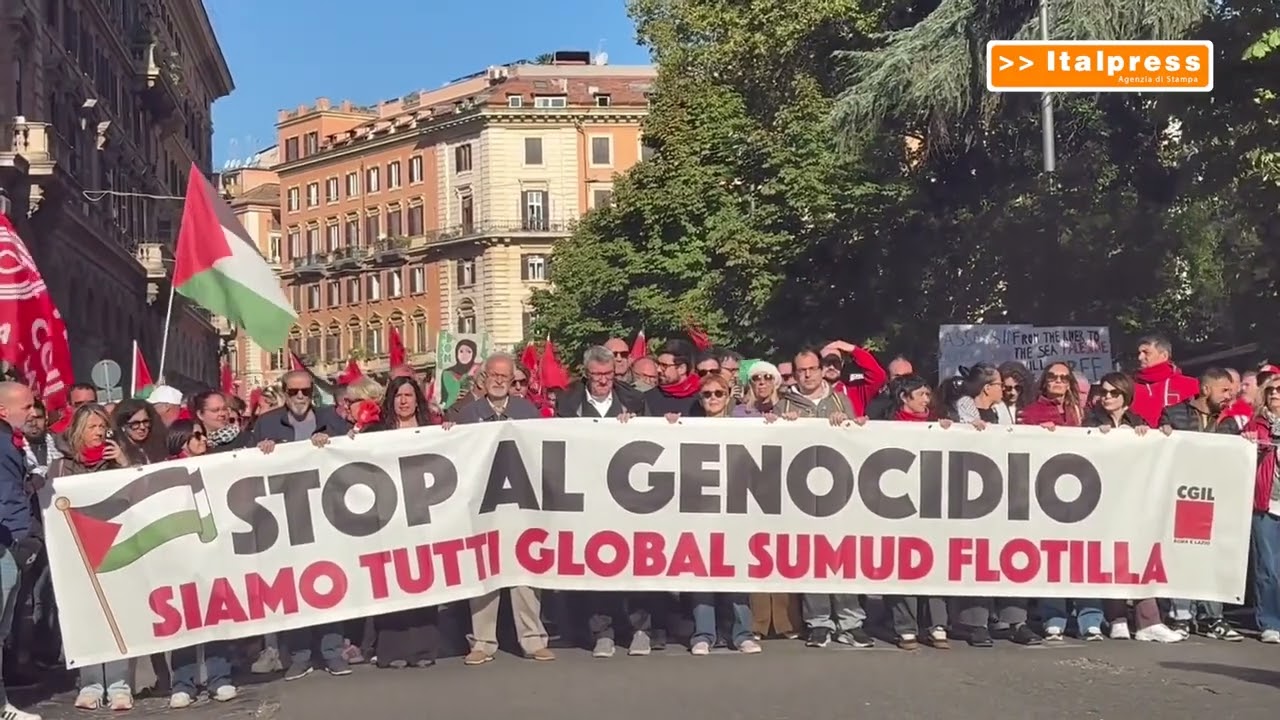 Sciopero generale, a Roma in migliaia in corteo per Gaza