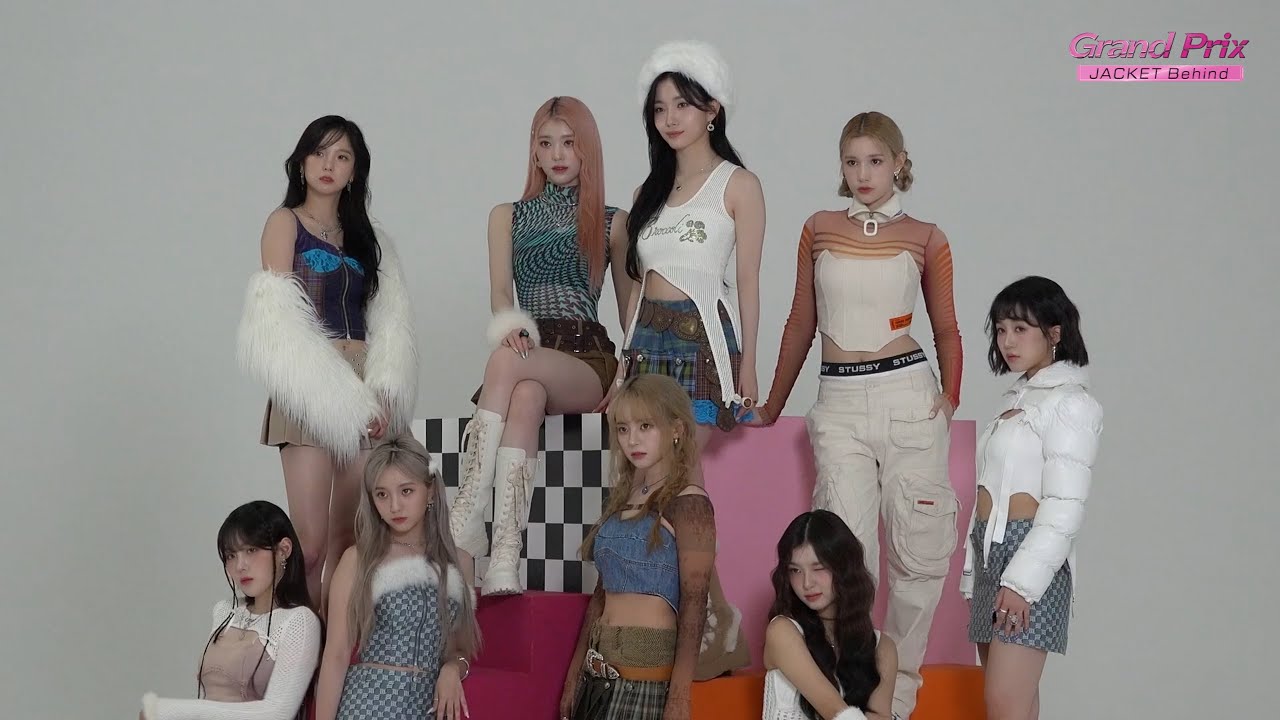Kep1er 케플러 | 'FLY-HIGH' Jacket Behind