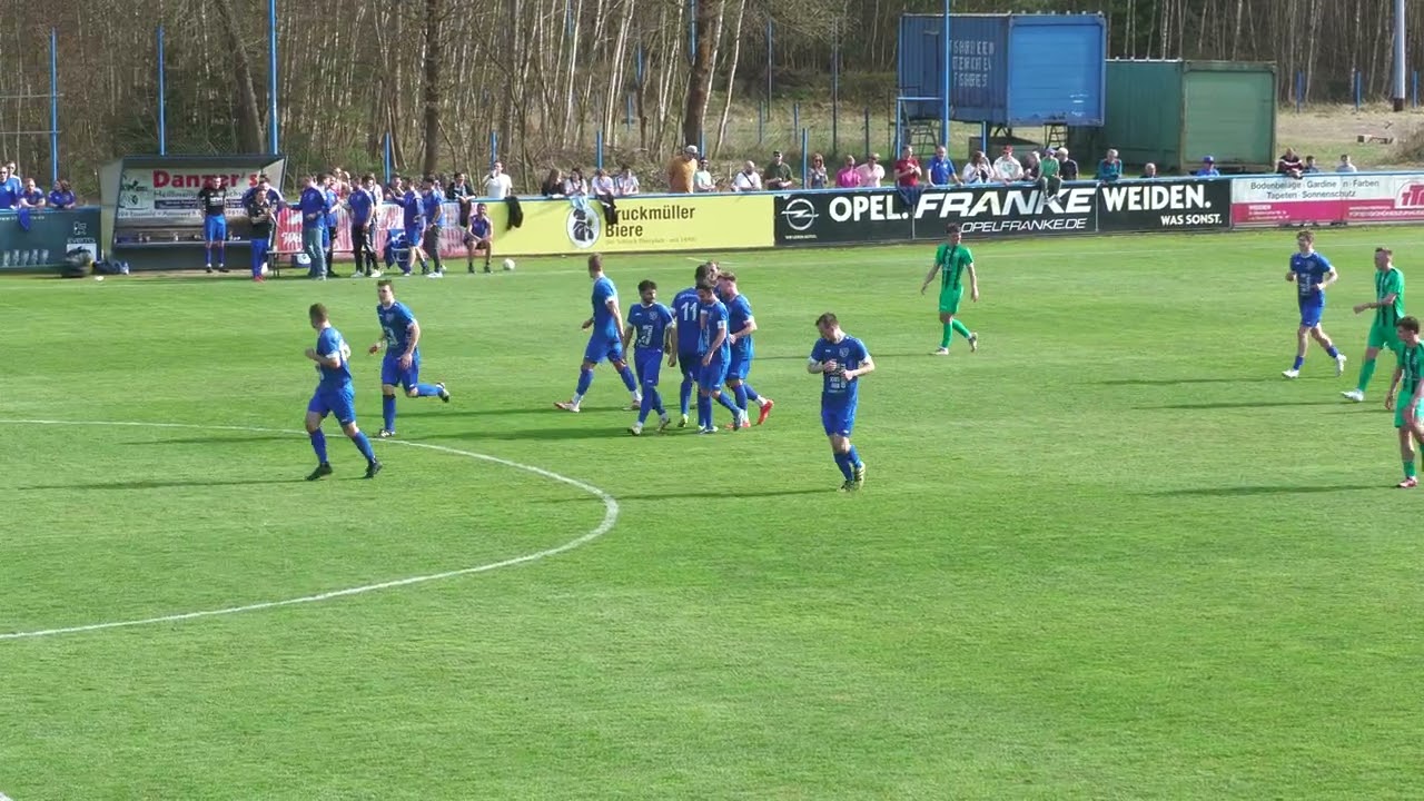 SV Etzenricht siegt im Derby 3:0, hat aber Mühe mit Weiden-Ost/ Ermer Christian erzielt ein Traumtor