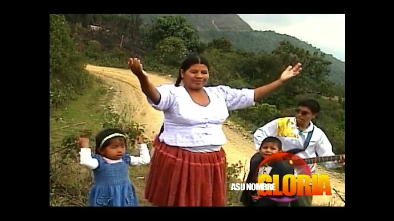P'UNCHAY KAUSASAJ - HNA. ALICIA QUINO