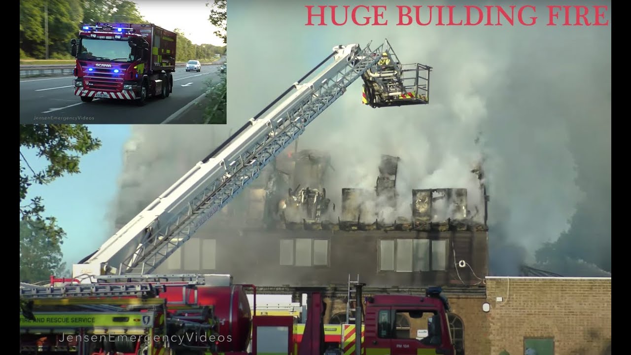 HUGE BUILDING FIRE - Multiple Fire Engines, Water Carrier and Aerial Platform Responding + On Scene