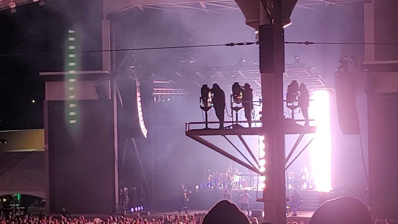The Jonas Brothers Tour || 10/21/2021
