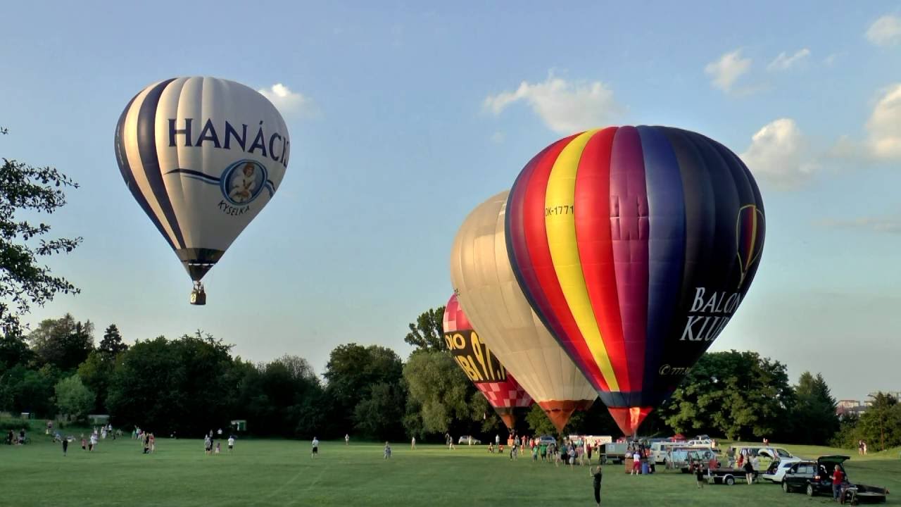 Vzlet sedmi horkovzdušných balonů v Chrudimi - 24.06.2016