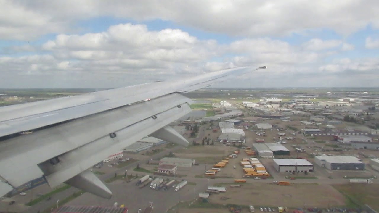 Westjet 321 landing YXE