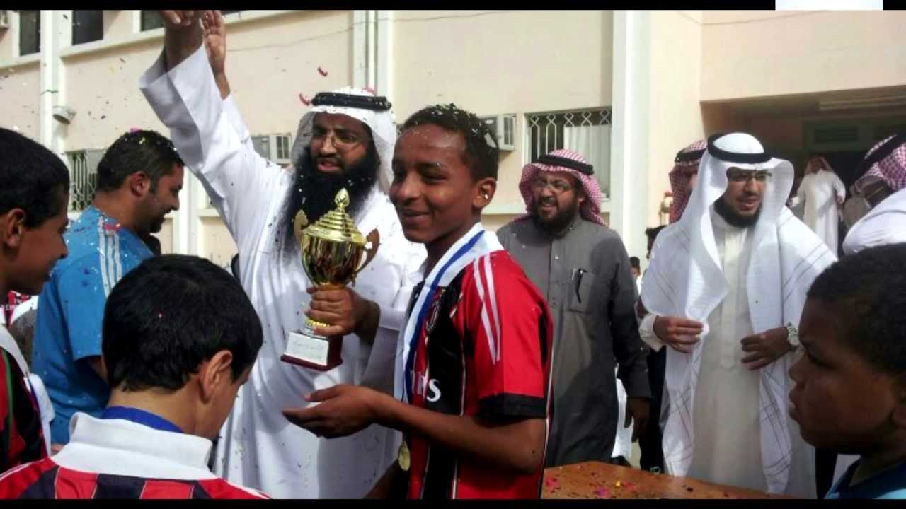 حفل ختام الأنشطة في مدرسة زيد بن ثابت الإبتدائية في الخميس