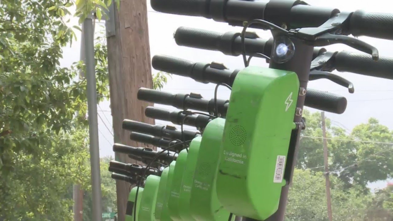 Scooter tours aim to warm Austinites up to ways of getting around without cars
