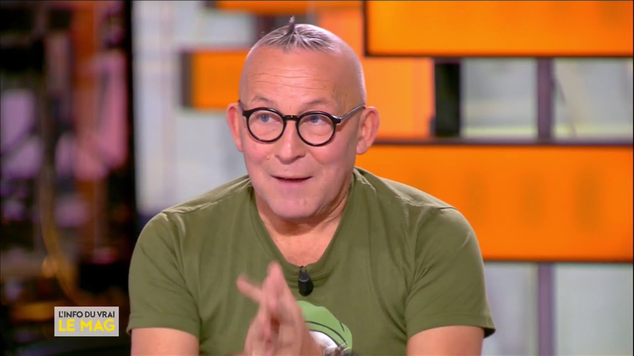 Le conseil lecture de G&eacute;rard Collard pour bien choisir ses livres - L'info du vrai du 03/09 - CANAL+