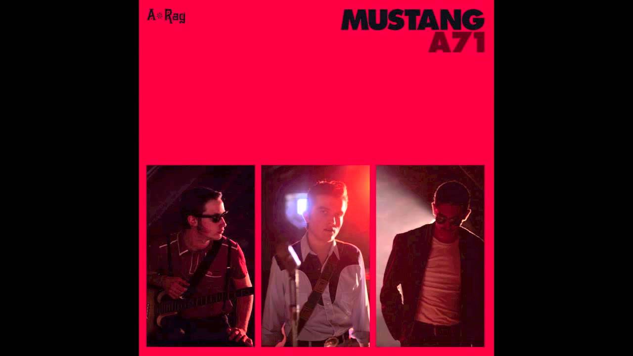 MUSTANG // Pia Pia Pia