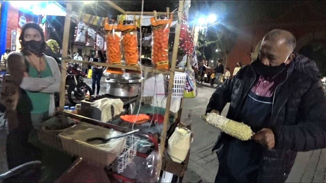 Coyoacan at Night - Taco al Pastor, Street Corn 🇲🇽