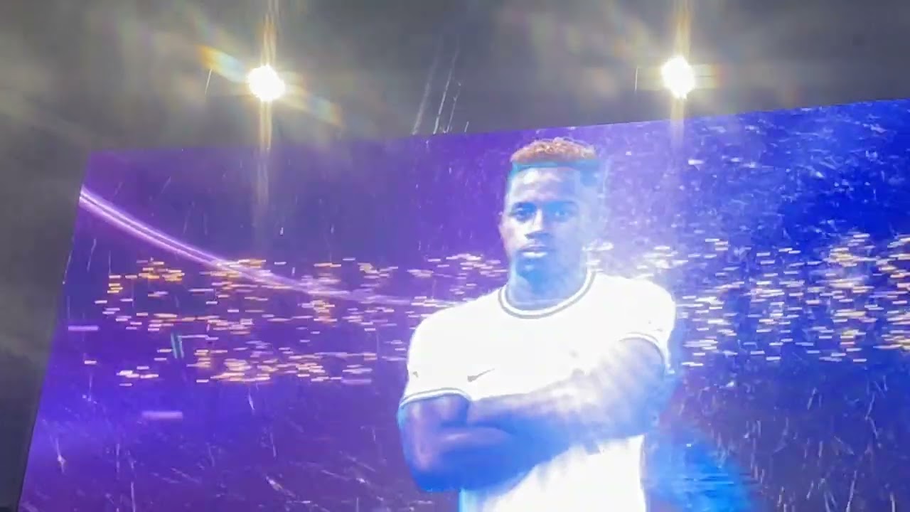 Spurs champions league amazing light show. Spurs v Frankfurt