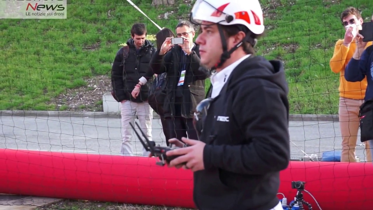 Drone Yuneec Tornado H920 Plus vola al Roma Drone Campus
