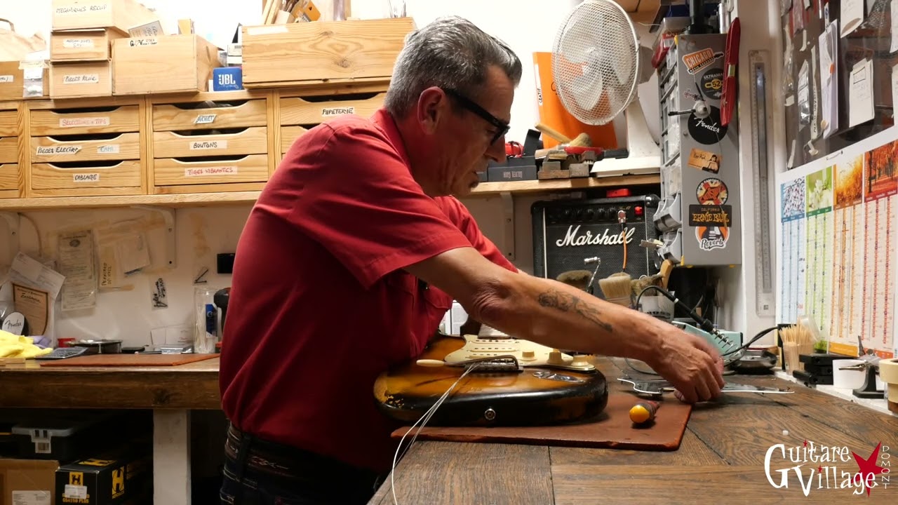 Sur l'établi de Laurent : Fender Stratocaster 1965 - Guitare Village