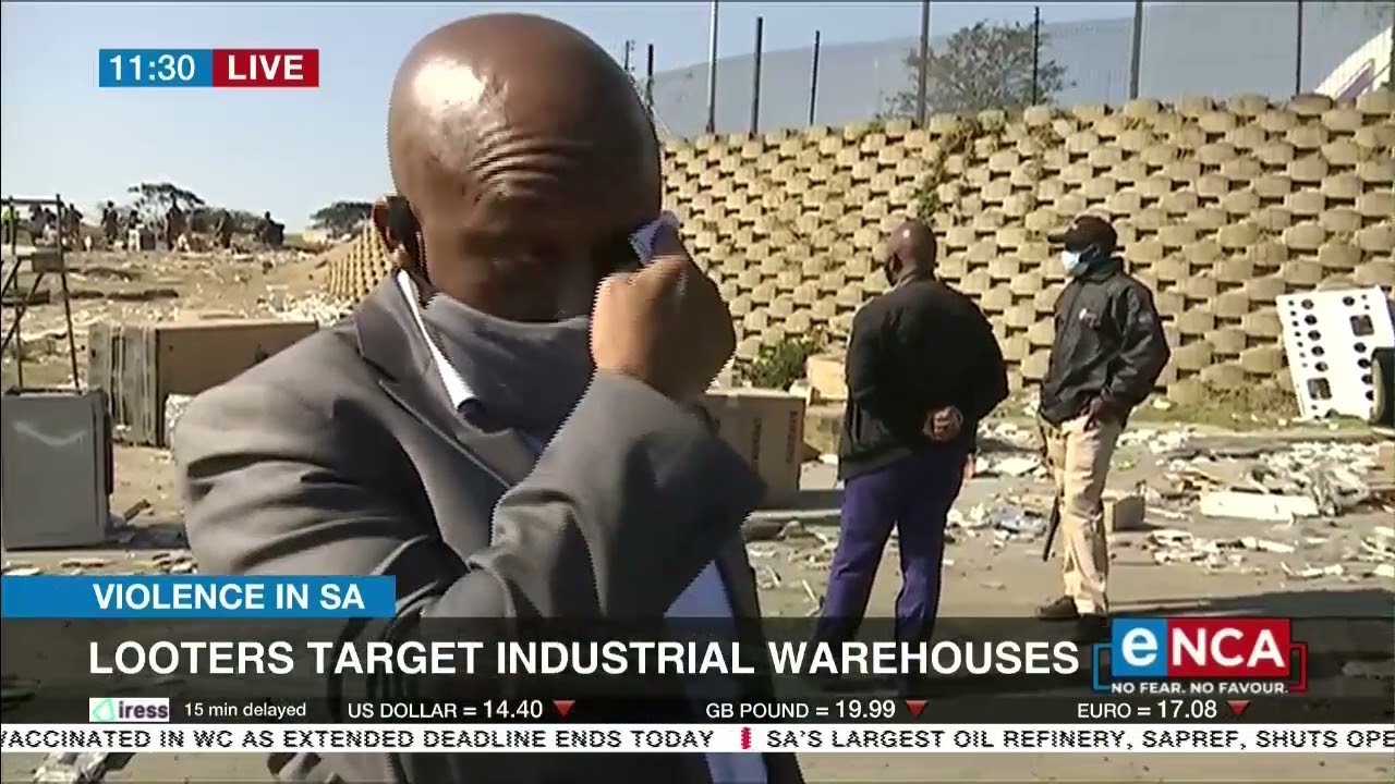 Violence in SA | Looters target industrial warehouse