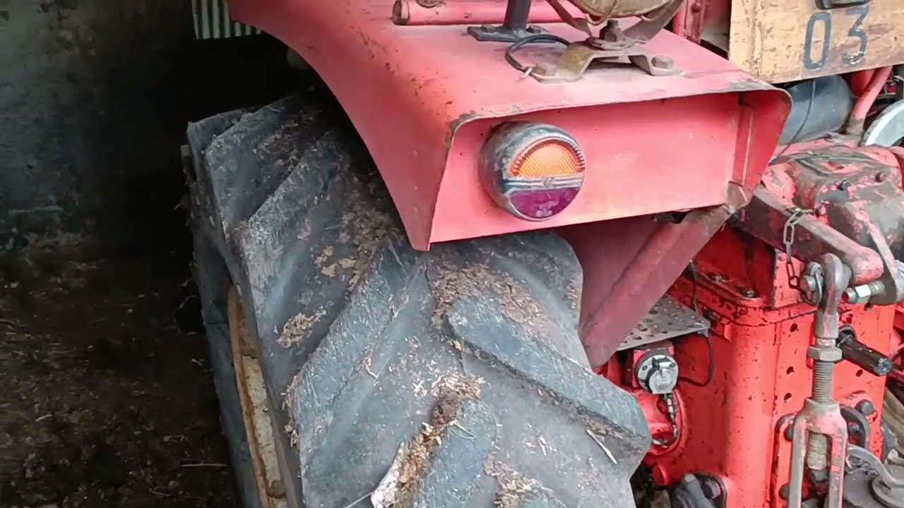 redémarrage du renault super 5 et du chauffeur
