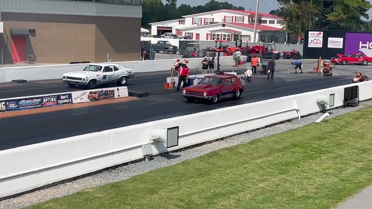 AMC Gremlin vs Chevy Nova at Galot Motorsports Park