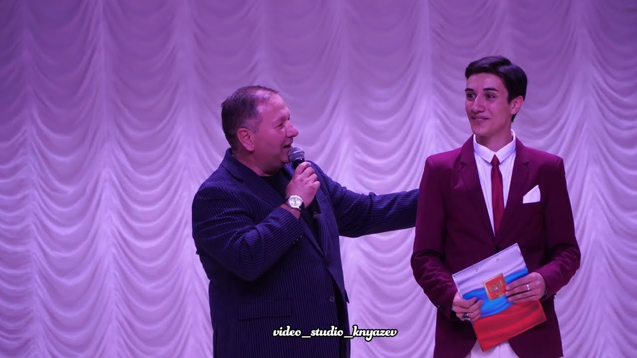 ПОЁТ РУСЛАН ГАЗАЕВ