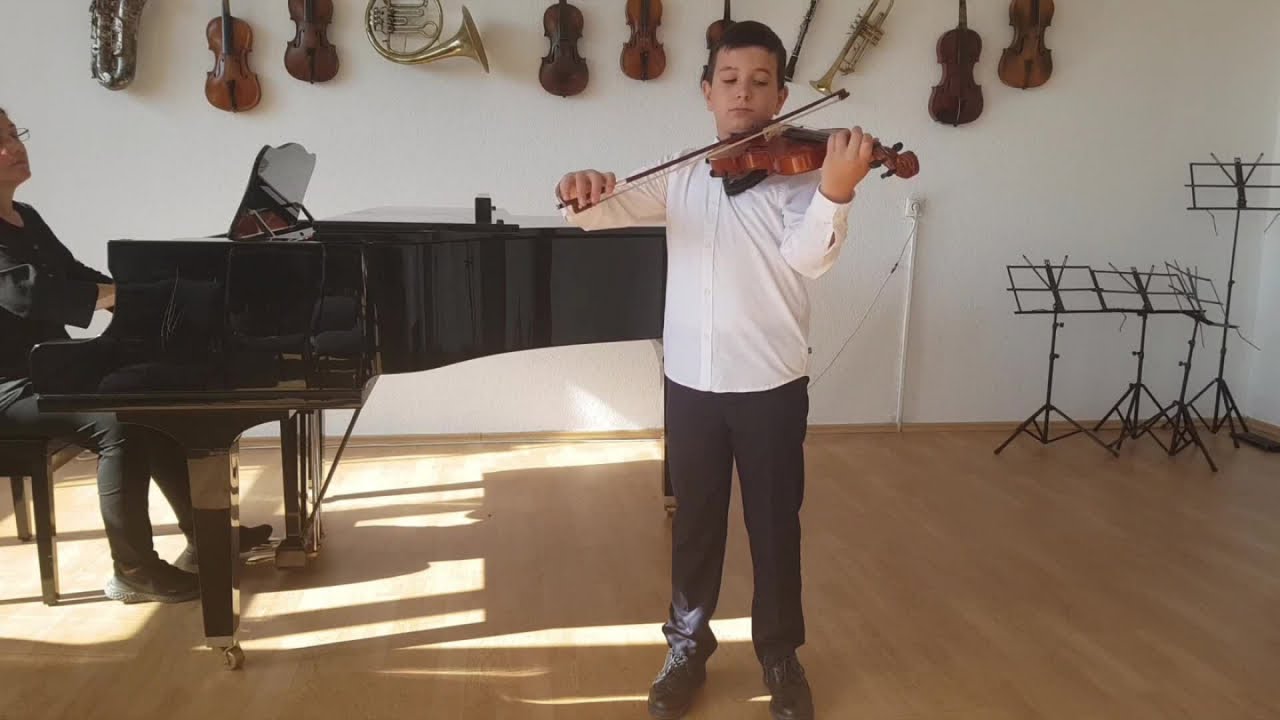 Princ Fanaj - Bach - Gavotte in G Minor