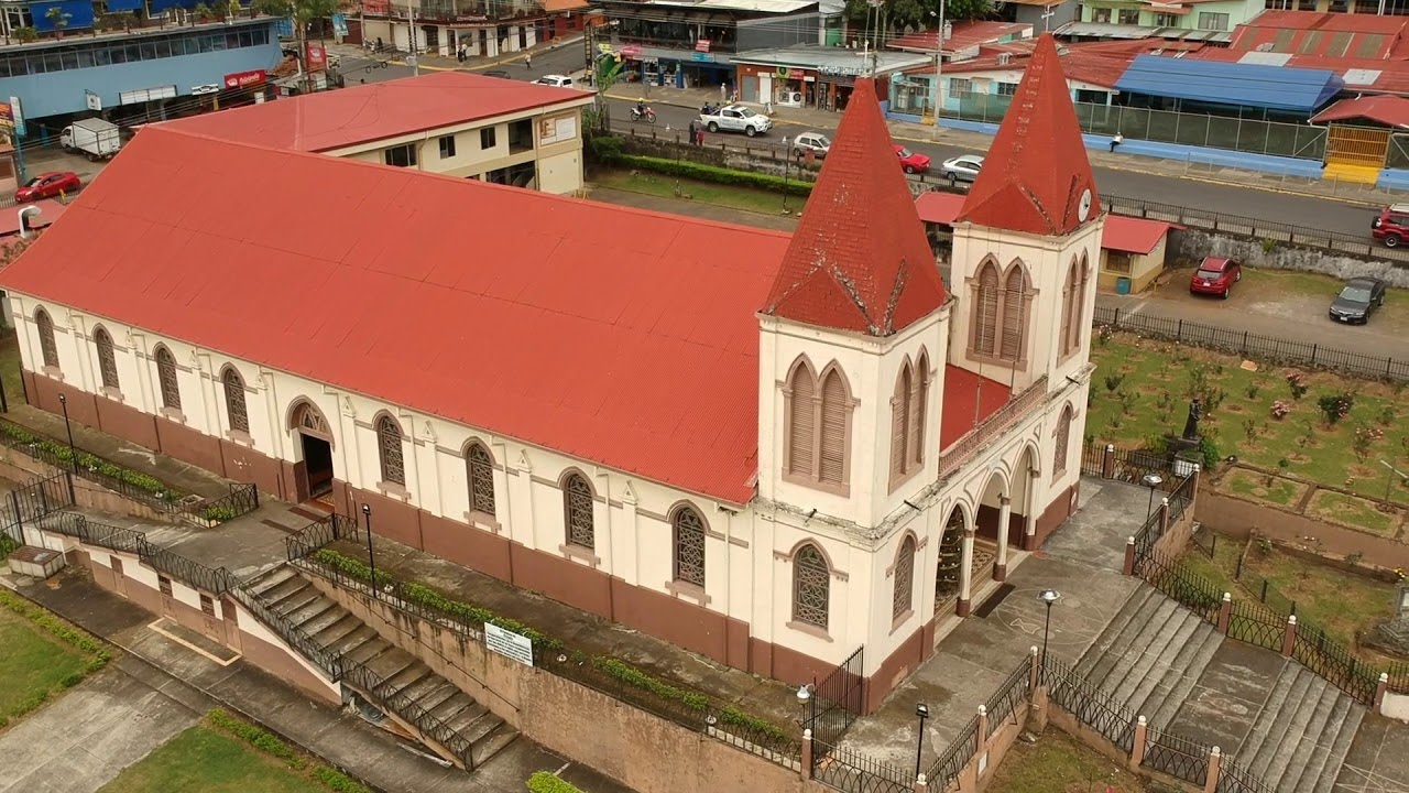 Conociendo algunos rincones de la Iglesia de San Antonio de Escazú