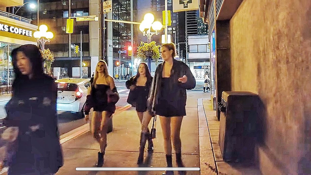 Toronto Saturday Night Walk | From Yorkville Down Yonge Street | September 2024
