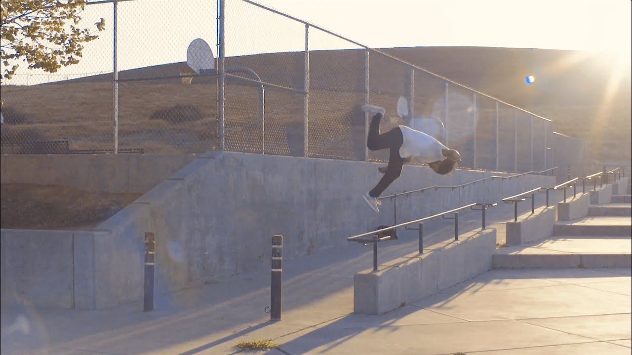 POETRY IN MOTION | VIMANA HYBRID RUNNER | STRIKE MVMNT