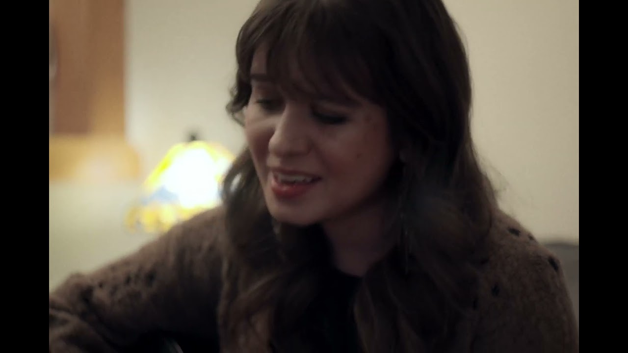 Live & Unplugged From The Cabin in Yellowknife: Past Life - Justine Giles