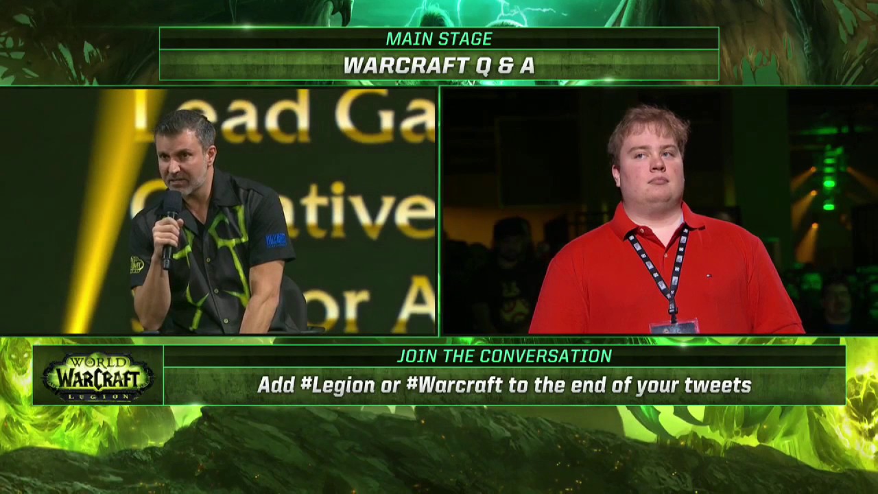 Red Shirt Guy stalks his prey [Blizzcon 2016]