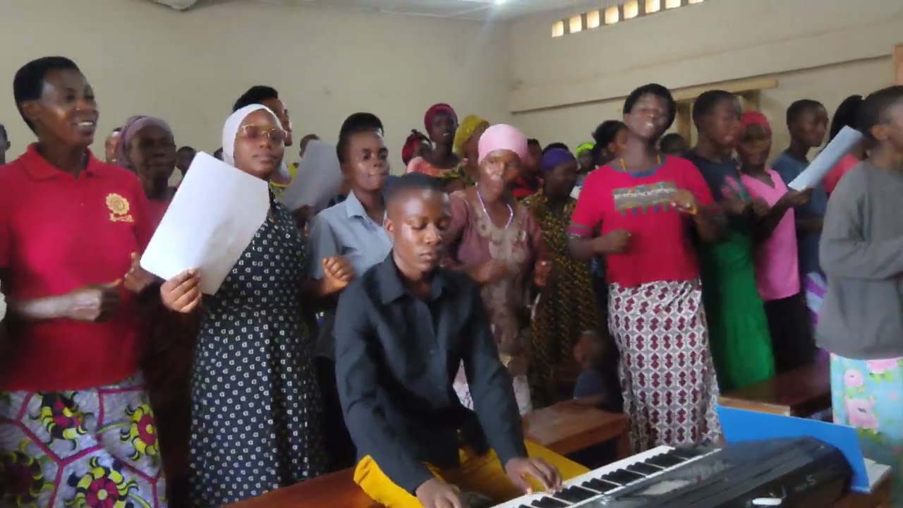 NIWE MANA, INDIRIMBO YO KUMUSI MUKURU WA NOËL