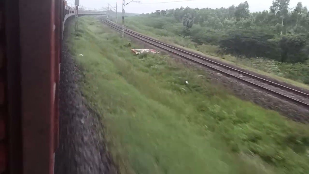 #padavalapvsk #trainjourney #bharat #trip #speedtrain #longjourney #indianrailways #rail #travel