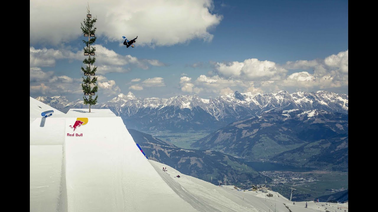 Snowboard Session on Massive Hip Jump