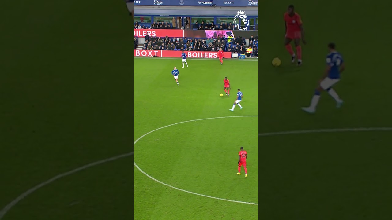 Caicedo pass. Mitoma dribble & finish!