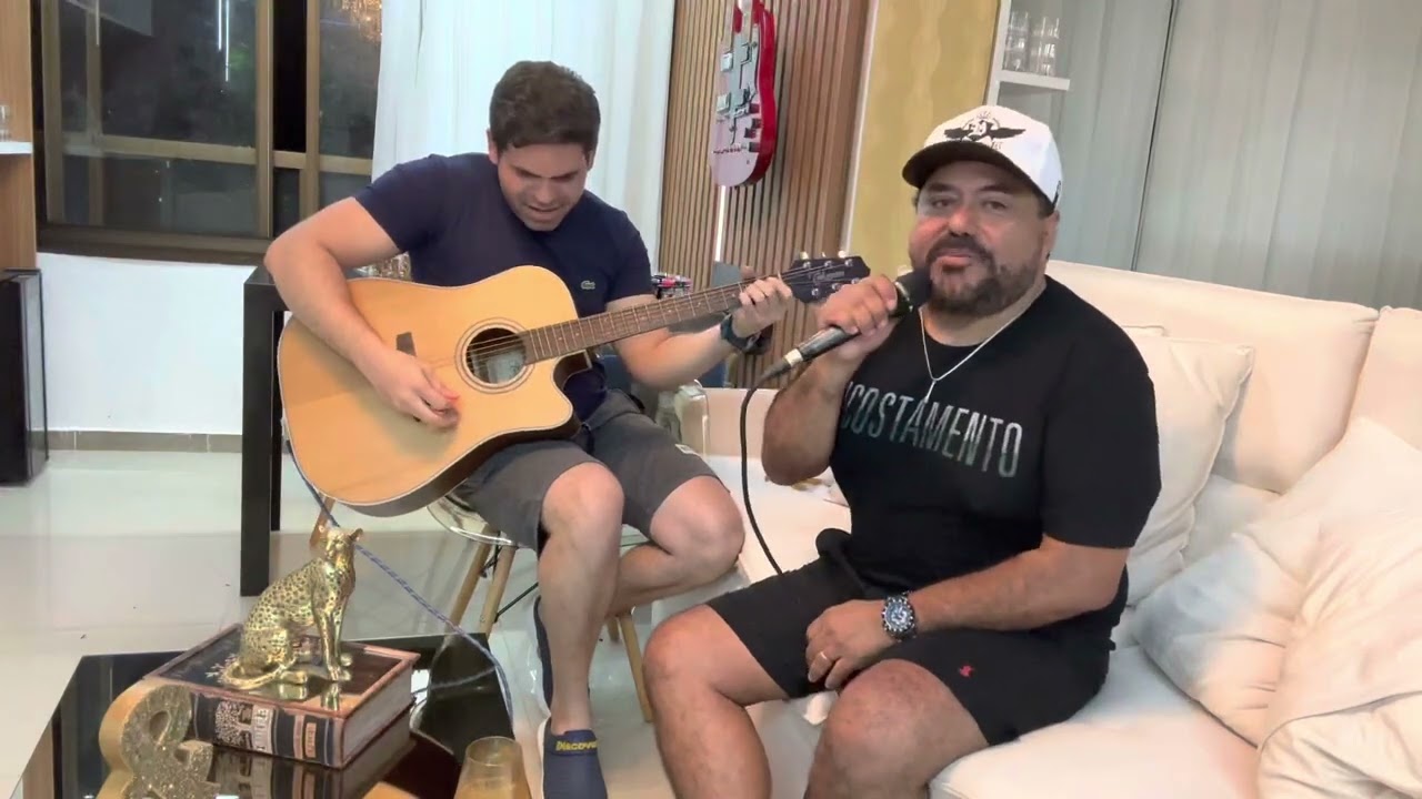EDSON LIMA EM CASA - Voz e violão 4 com @elvistattoodesenho